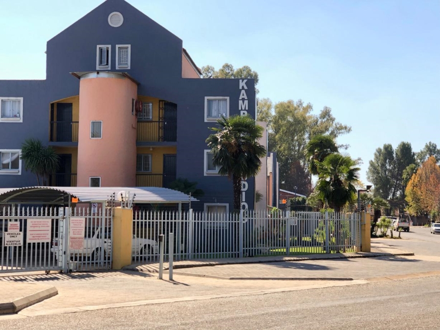 To Let 0 Bedroom Property for Rent in Kannoniers Park North West